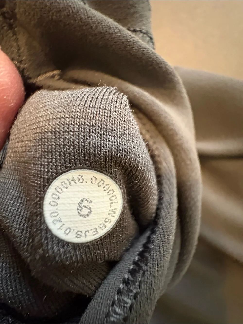 lululemon athletica Align high rise Leggings in titanium, size 6 inseam 25”